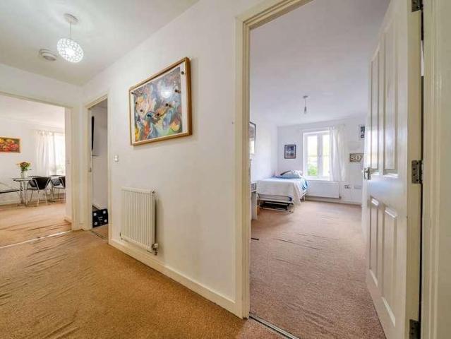 Flat for sale in Botley, Vale of White Horse