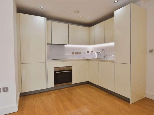 Flat for sale in Epping, Essex