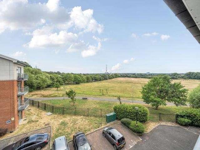 Flat for sale in London Borough of Sutton, Greater London