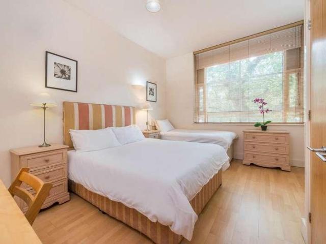 Flat for sale in Marylebone, Greater London
