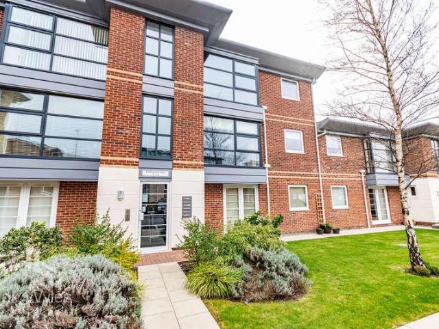 Flat for sale in Fairhaven, Lytham