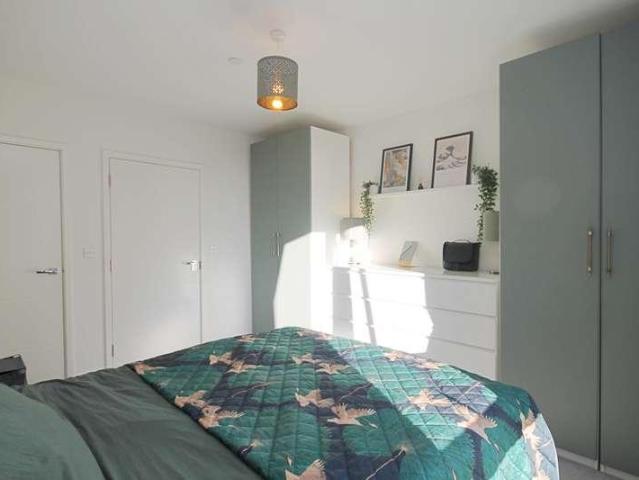 Flat for sale in Kenton, Greater London