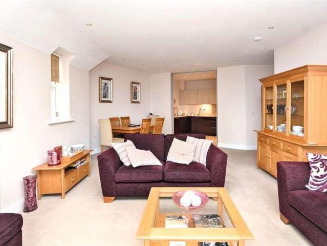 Flat for sale in Holywell, Eastbourne