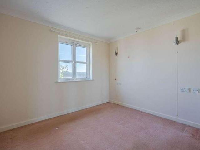 Flat for sale in Wick, Bournemouth