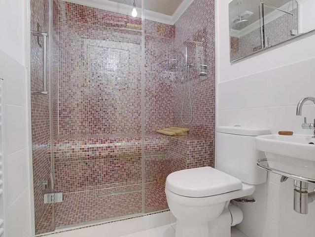 Flat for sale in Troy Town, Rochester