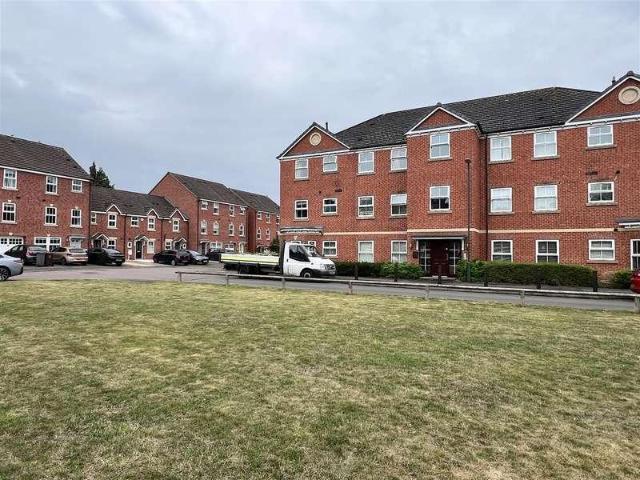 Flat for sale in Solihull Flat for sale in Solihull