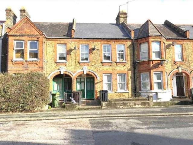 Flat for sale in Leyton, Greater London