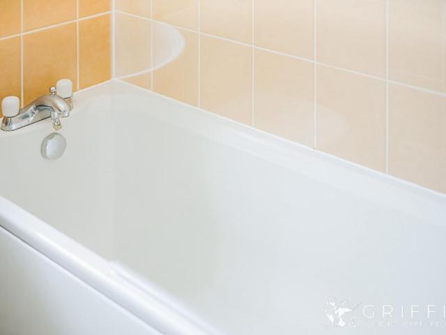 Flat for sale in Chadwell St Mary, Essex