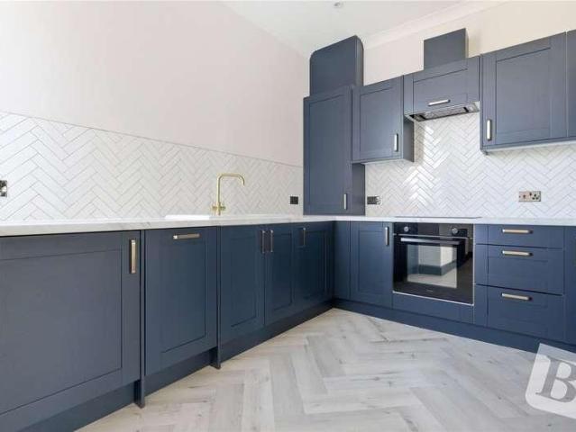Flat for sale in Melbourne, Chelmsford