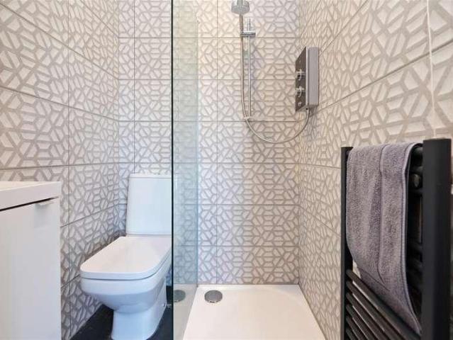 Flat for sale in Thurston Park, The Bridge
