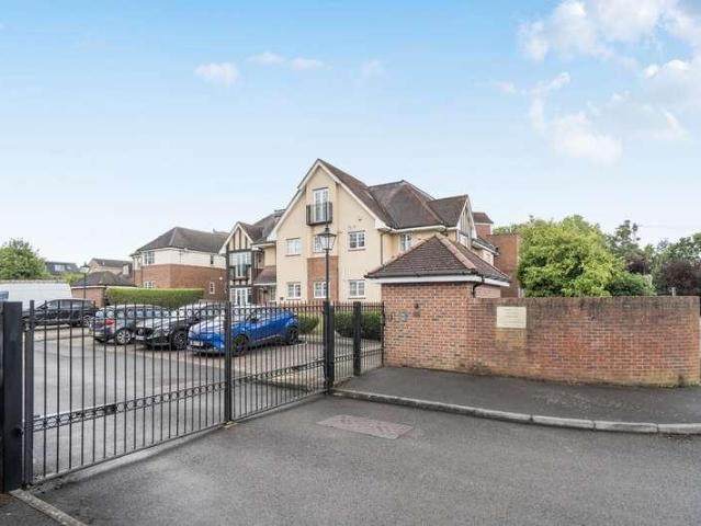 Flat for sale in Isle Of Man