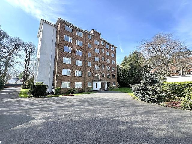 Flat for sale in Branksome Park, Poole