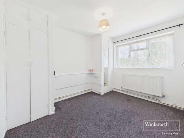 Flat for sale in Greater London