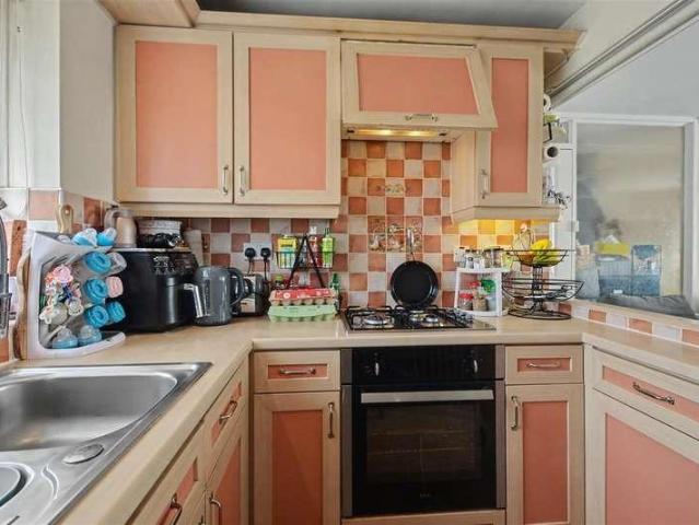 Flat for sale in Whitemoor, Haddon