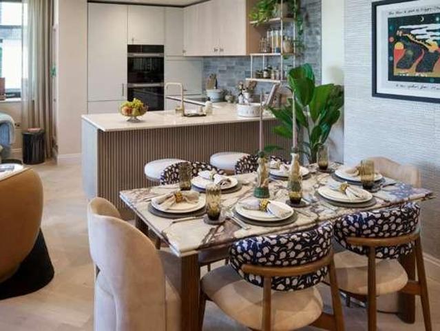 Flat for sale in Chalk Farm, Primrose Hill