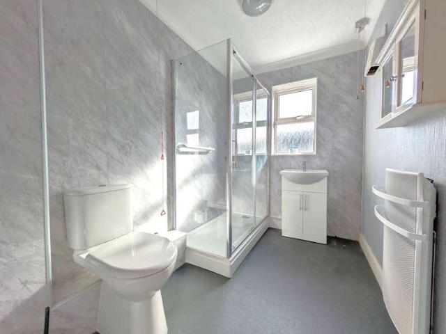 Flat for sale in Skegness, East Lindsey