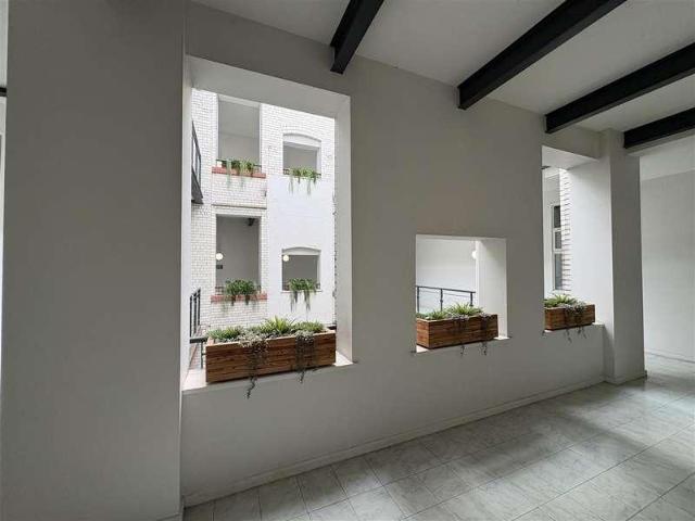 Flat for sale in City Centre, Georgia