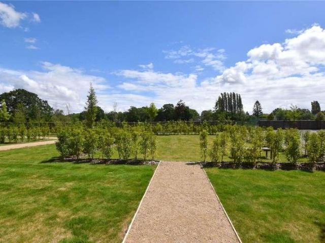 Flat for sale in Blackhills, Surrey