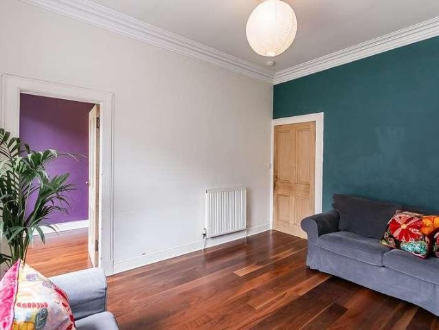 Flat for sale in Leith Links, Leith