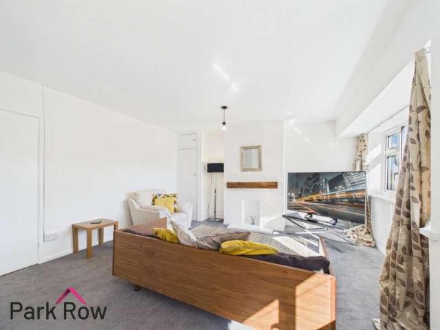 Flat for sale in Burton Salmon, York and North Yorkshire