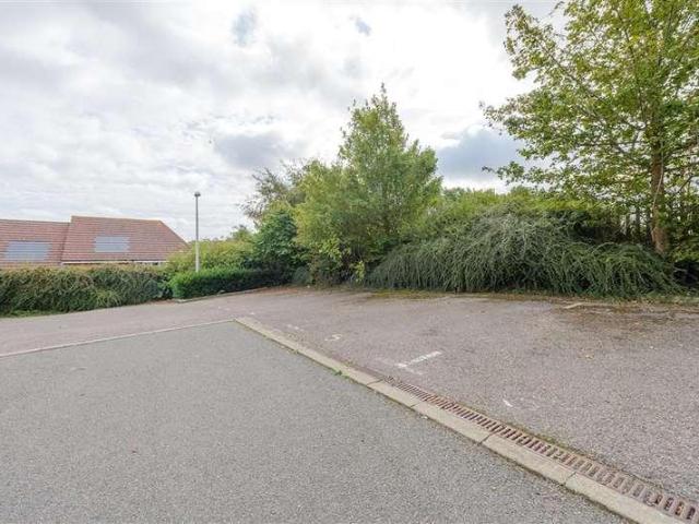 Flat for sale in Rochester