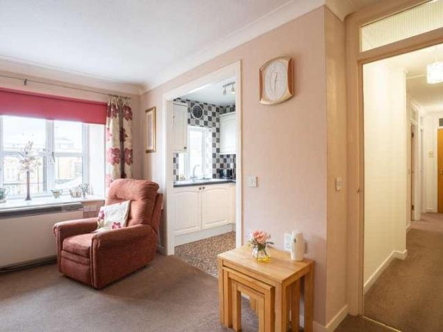 Flat for sale in Milton, Hamerton