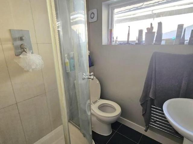 Flat for sale in School House, Gloucestershire