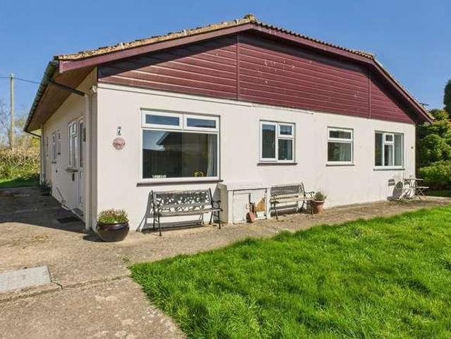 Flat for sale in Budlake, Devon