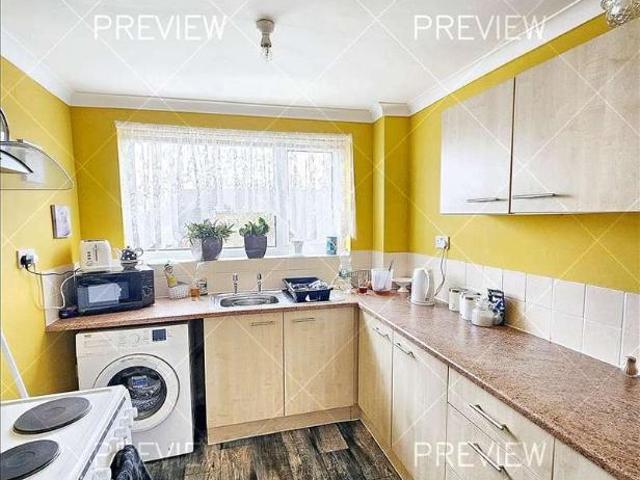 Flat for sale in Grimsby, North East Lincolnshire