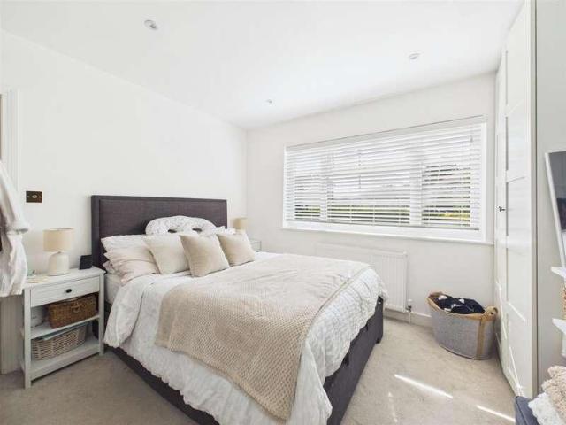 Flat for sale in London Borough of Hillingdon, Greater London
