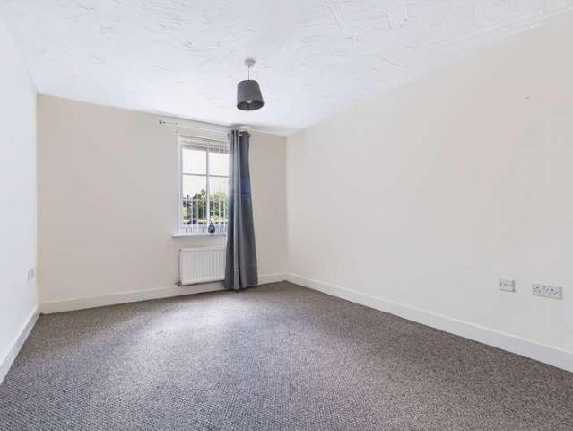 Flat for sale in Wilderspool, Warrington