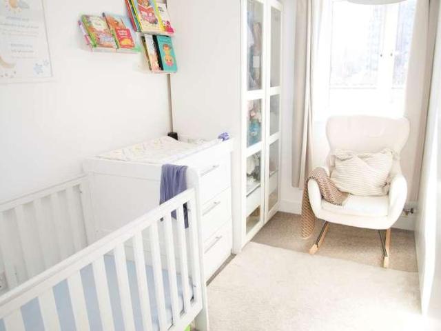 Flat for sale in Glyndon, Plumstead