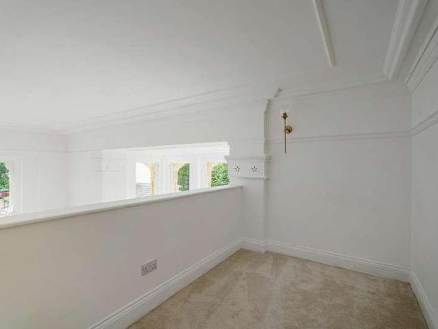 Flat for sale in Milverton, Green Close