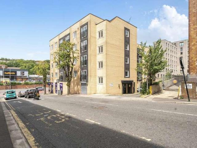 Flat for sale in Hollingdean, Brighton & Hove