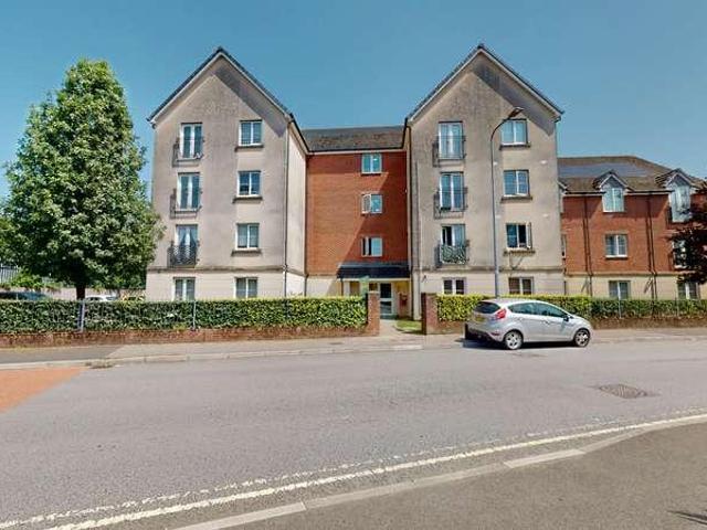 Flat for sale in Falcon Lodge, Wales