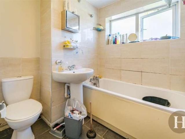 Flat for sale in Harborne, West Midlands