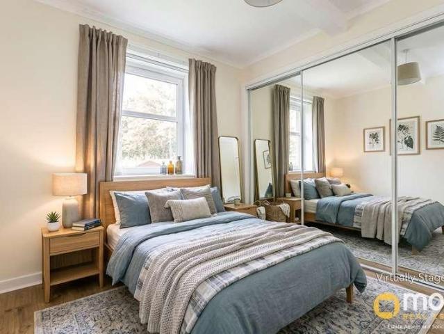 Flat for sale in Prestonfield, Scotland