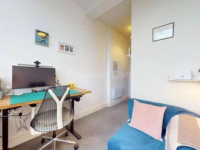 Flat for sale in City Centre, Georgia