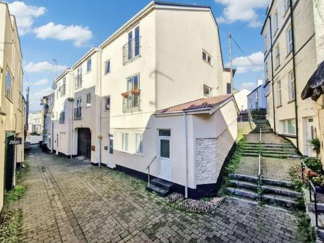 Flat for sale in Dawlish, Bridford