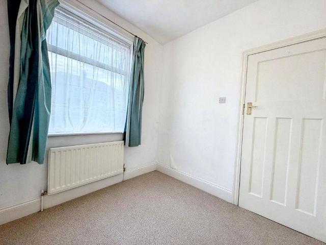Flat for sale in Wallsend, North Tyneside