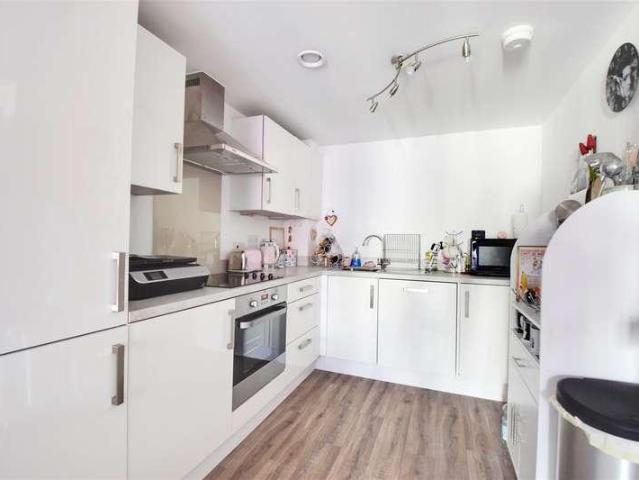 Flat for sale in Little Common, Heathlands