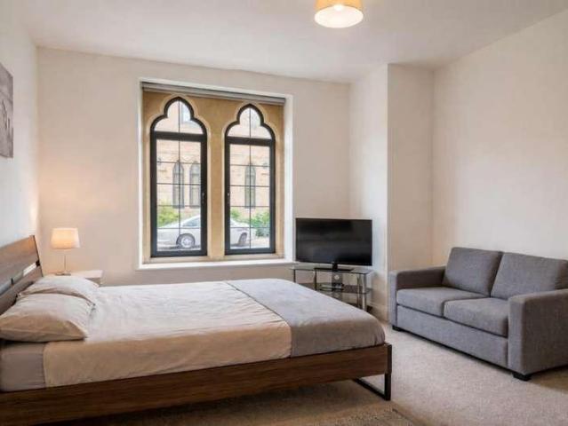 Flat for sale in West Yorkshire