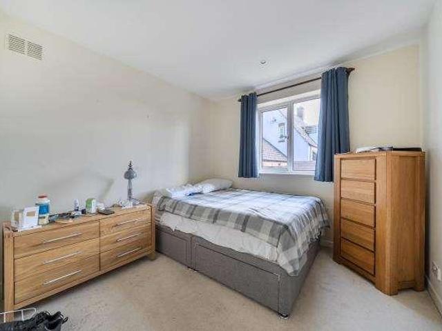 Flat for sale in Botley, Vale of White Horse