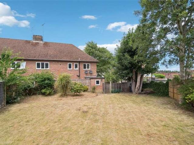 Flat for sale in Henley-on-Thames, Berrick Salome