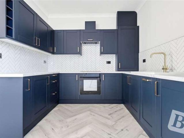 Flat for sale in Melbourne, Chelmsford