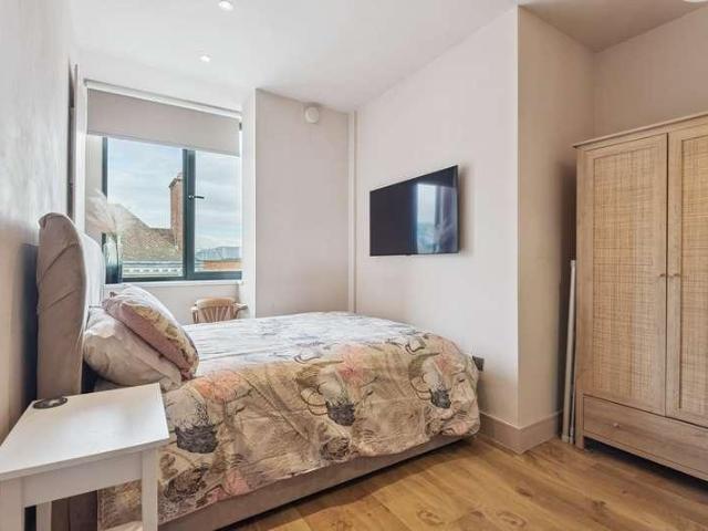 Flat for sale in Hitchin, North Hertfordshire