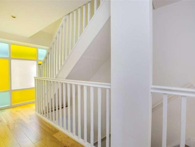 Flat for sale in Ruislip, London Borough of Hillingdon