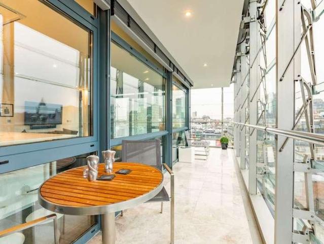 Flat for sale in City Centre, Georgia