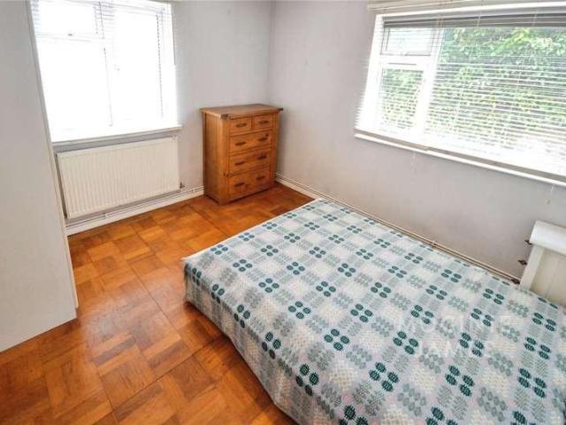 Flat for sale in Penylan, Falcon Lodge