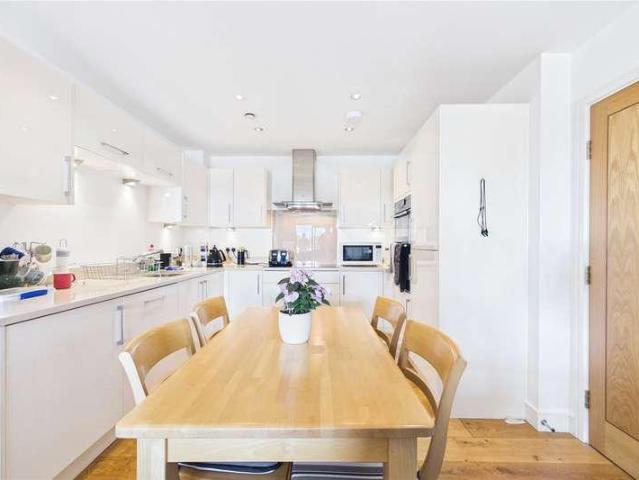 Flat for sale in West Berkshire